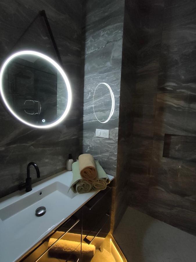 Joli Appartement Port De Ницца Экстерьер фото