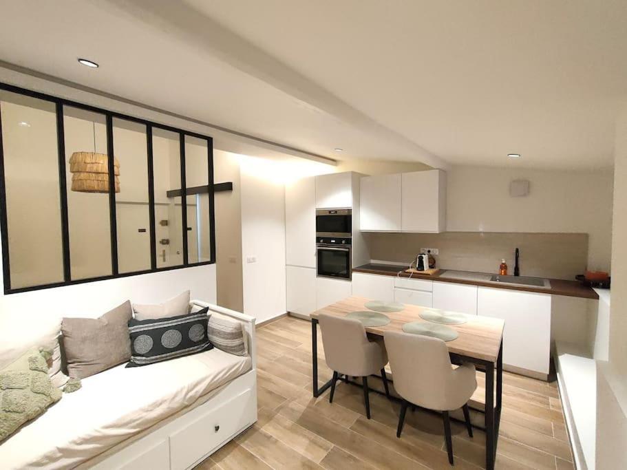 Joli Appartement Port De Ницца Экстерьер фото